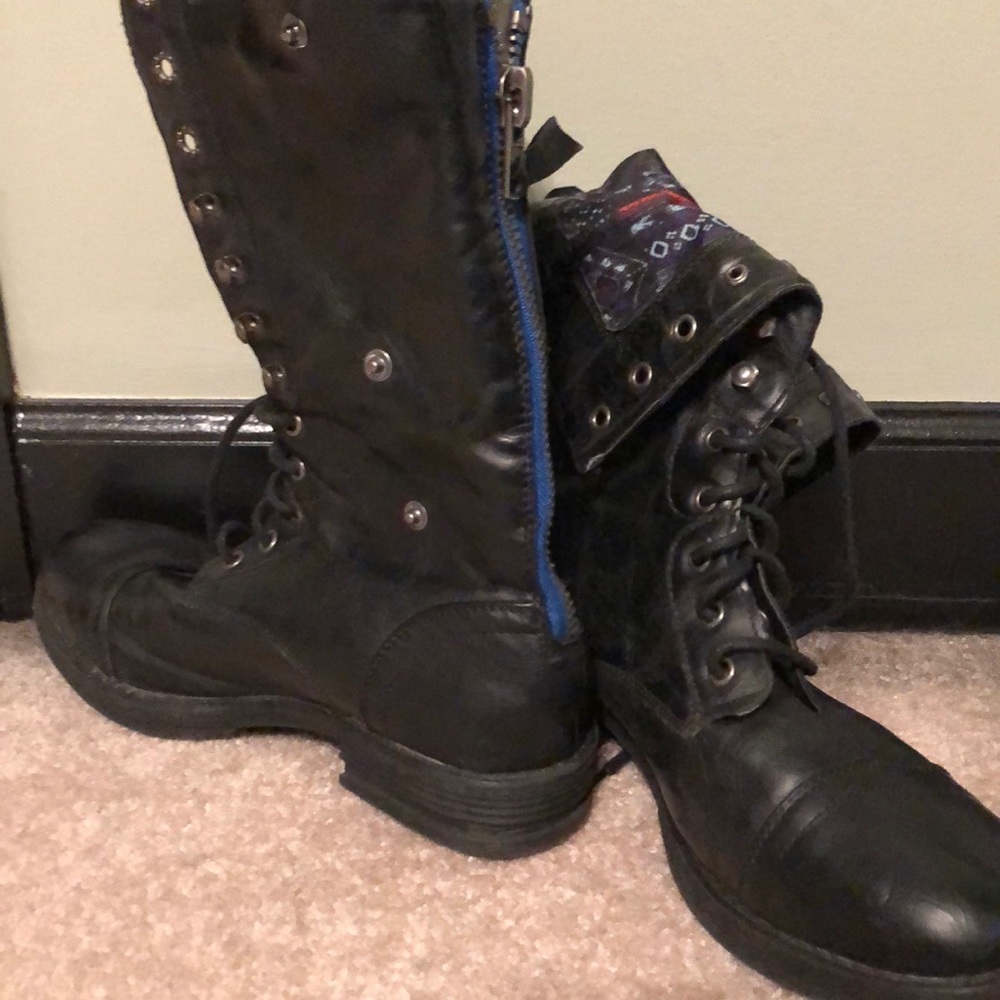 Madden Girl black boots